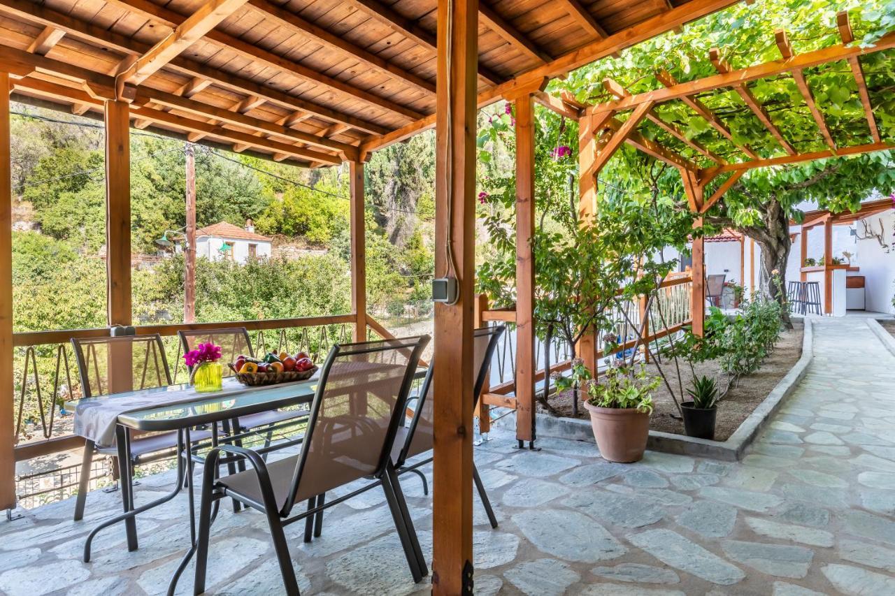 Villa Watermill Скопелос Екстериор снимка